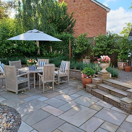 Harlequin B&B Ledbury Esterno foto