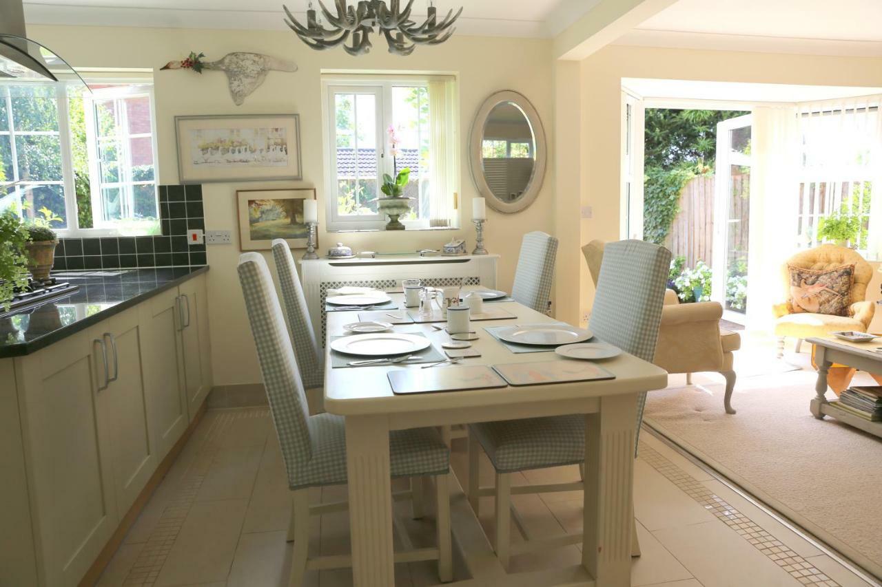 Harlequin B&B Ledbury Esterno foto